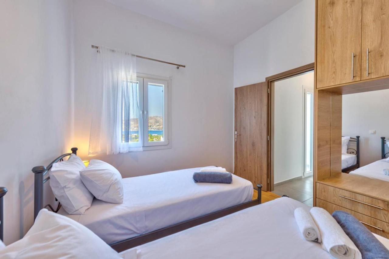 Oceania House With Sea View Villa Posidhonia  ภายนอก รูปภาพ